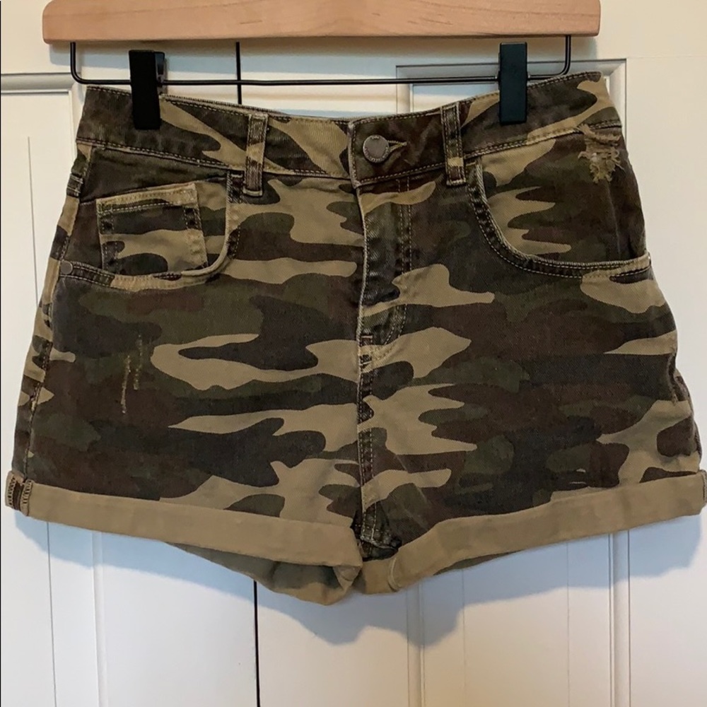 Zara camo shorts